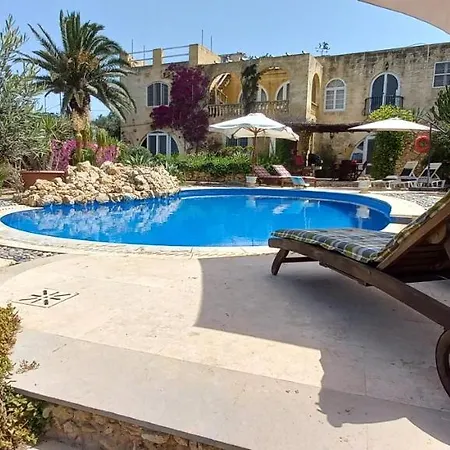 Dar Ta' Xmun - Idyllic Farmhouse With Pool, Garden, Seaview & Sunset San Lawrenz Exterior photo