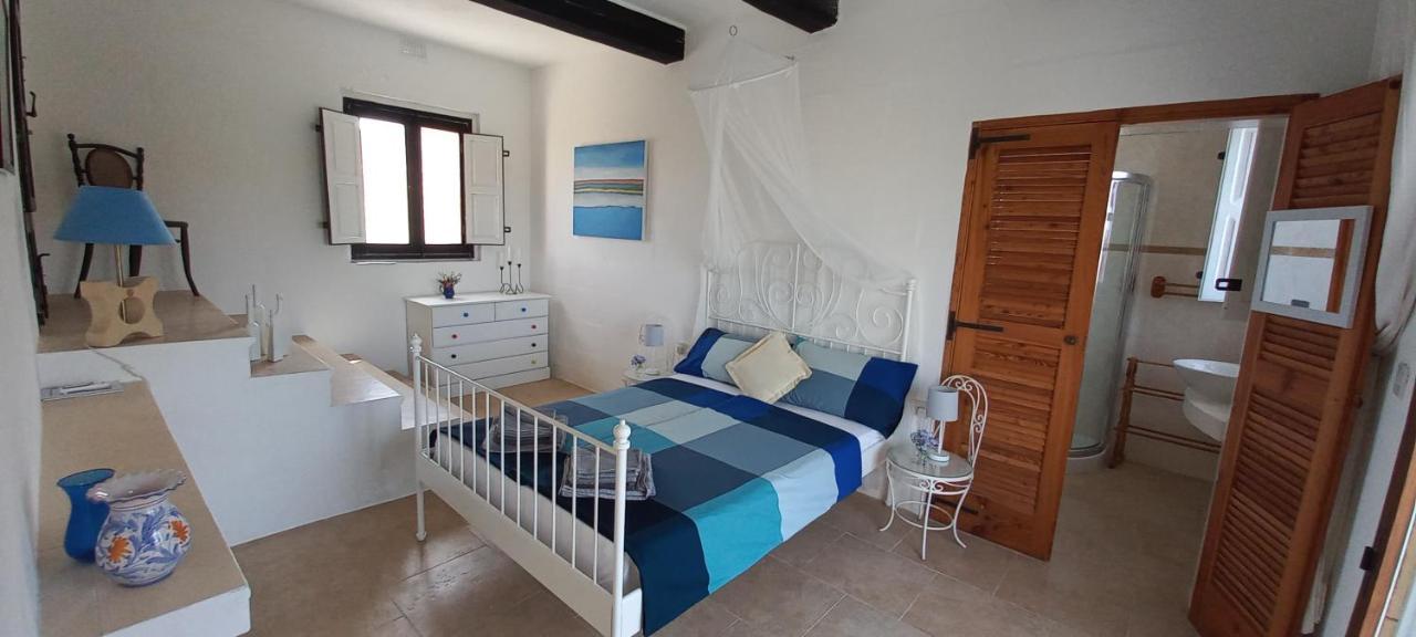 Dar Ta' Xmun - Idyllic With Pool, Garden, Seaview & Sunset * San Lawrenz