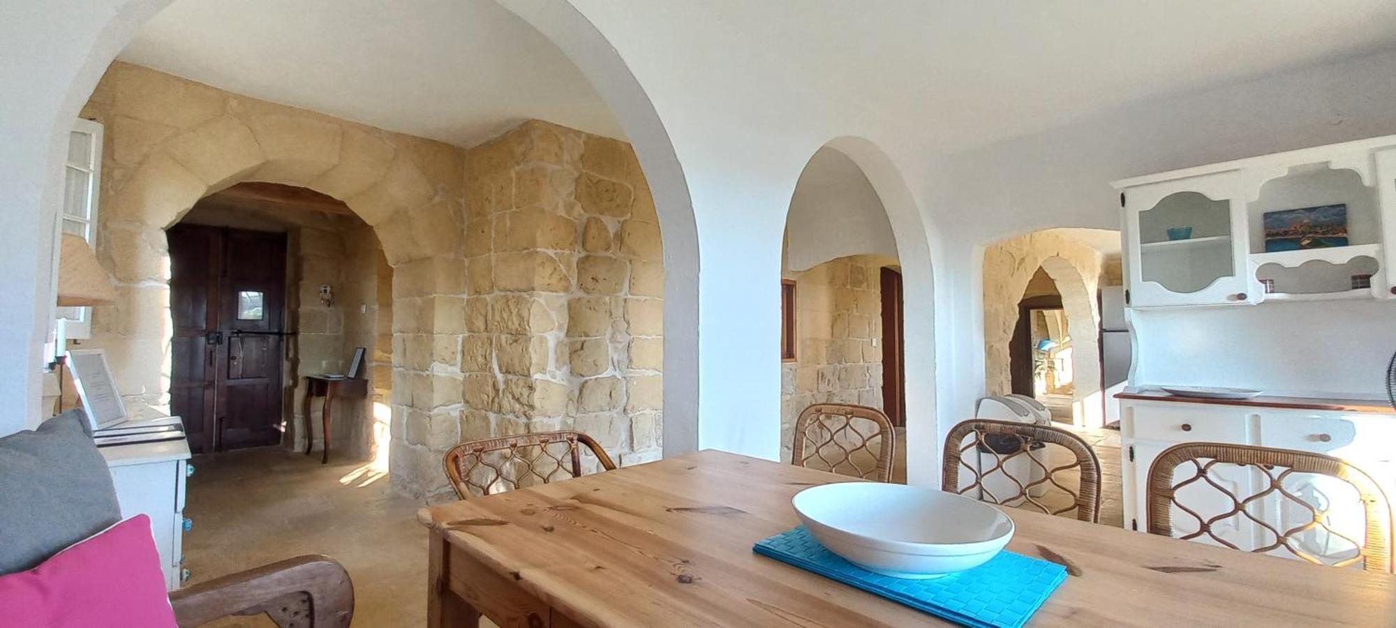 Dar Ta' Xmun - Idyllic With Pool, Garden, Seaview & Sunset * San Lawrenz